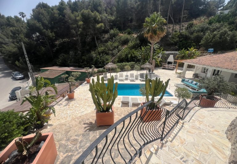 Reventa - Villa -
Moraira - Benimeit