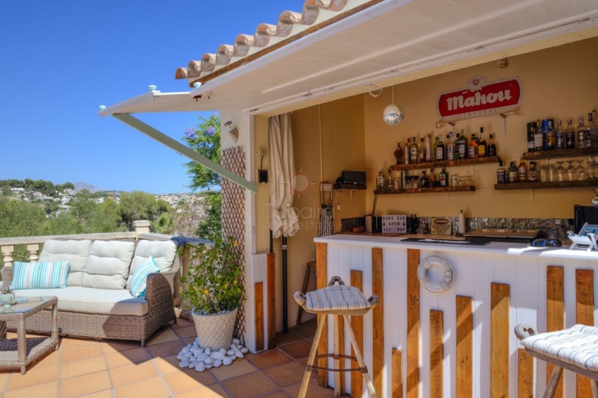 Reventa - Villa -
Moraira - La Sabatera