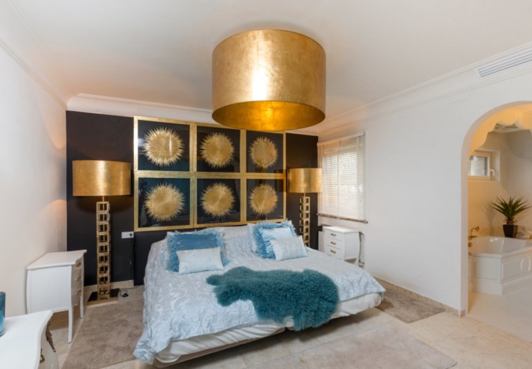 Reventa - Villa -
Moraira - La Sabatera