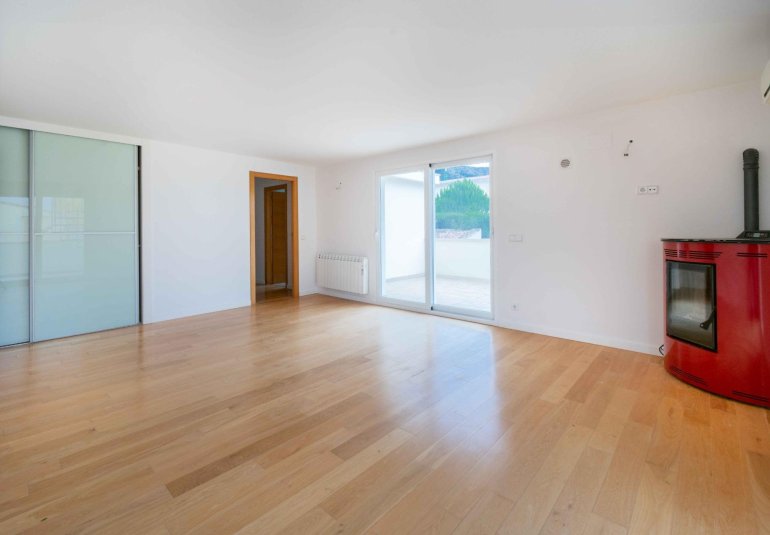 Reventa - Villa / Semi pareado -
Alfaz del Pi - Albir