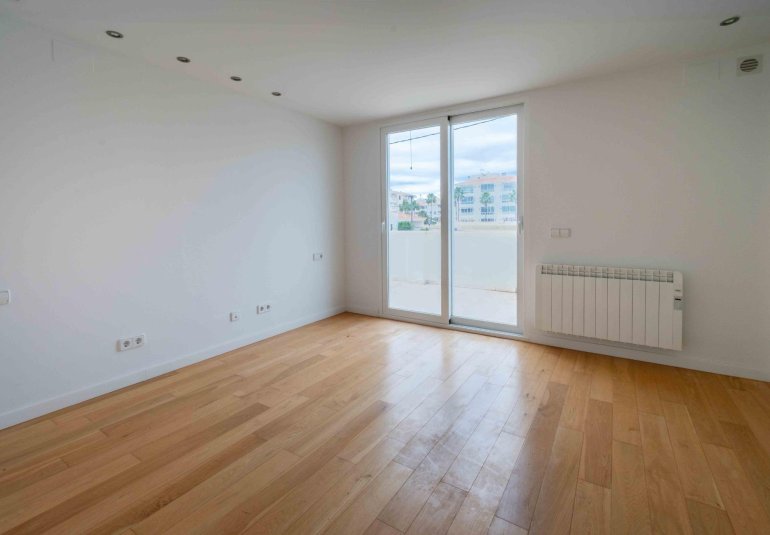 Reventa - Villa / Semi pareado -
Alfaz del Pi - Albir