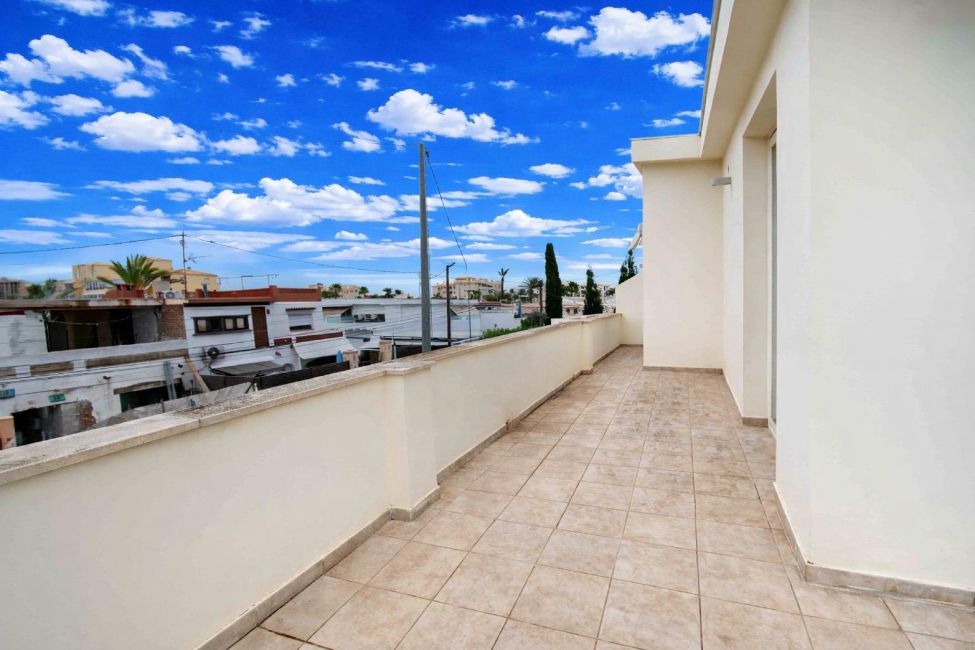 Reventa - Villa / Semi pareado -
Alfaz del Pi - Albir