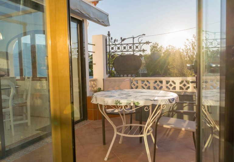 Reventa - Villa / Semi pareado -
Alfaz del Pi - Albir