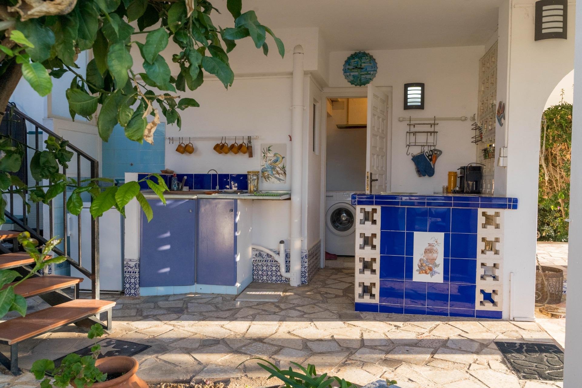 Reventa - Villa / Semi pareado -
Alfaz del Pi - Albir