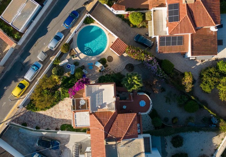 Reventa - Villa / Semi pareado -
Alfaz del Pi - Albir