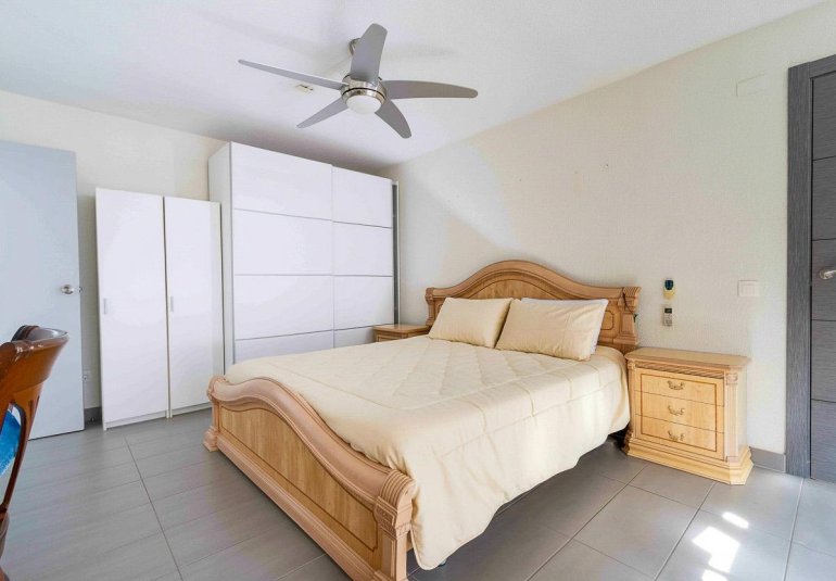 Revente - Appartement -
Alfaz del Pi - Albir