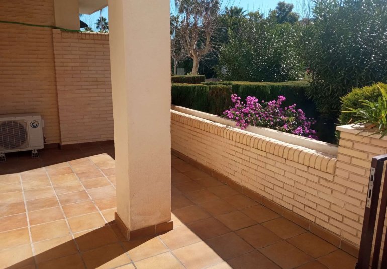 Revente - Appartement -
Alfaz del Pi - Albir