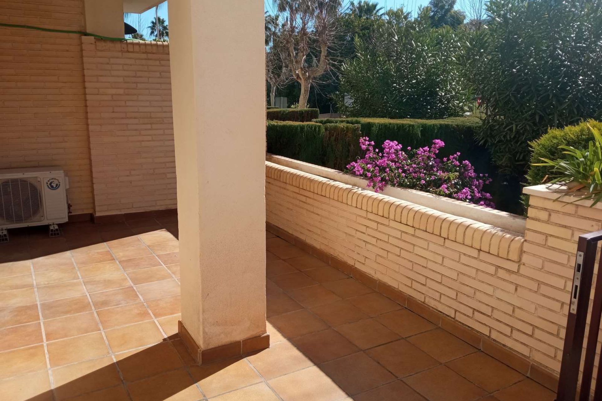 Revente - Appartement -
Alfaz del Pi - Albir