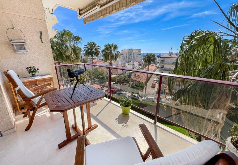 Revente - Appartement -
Altea