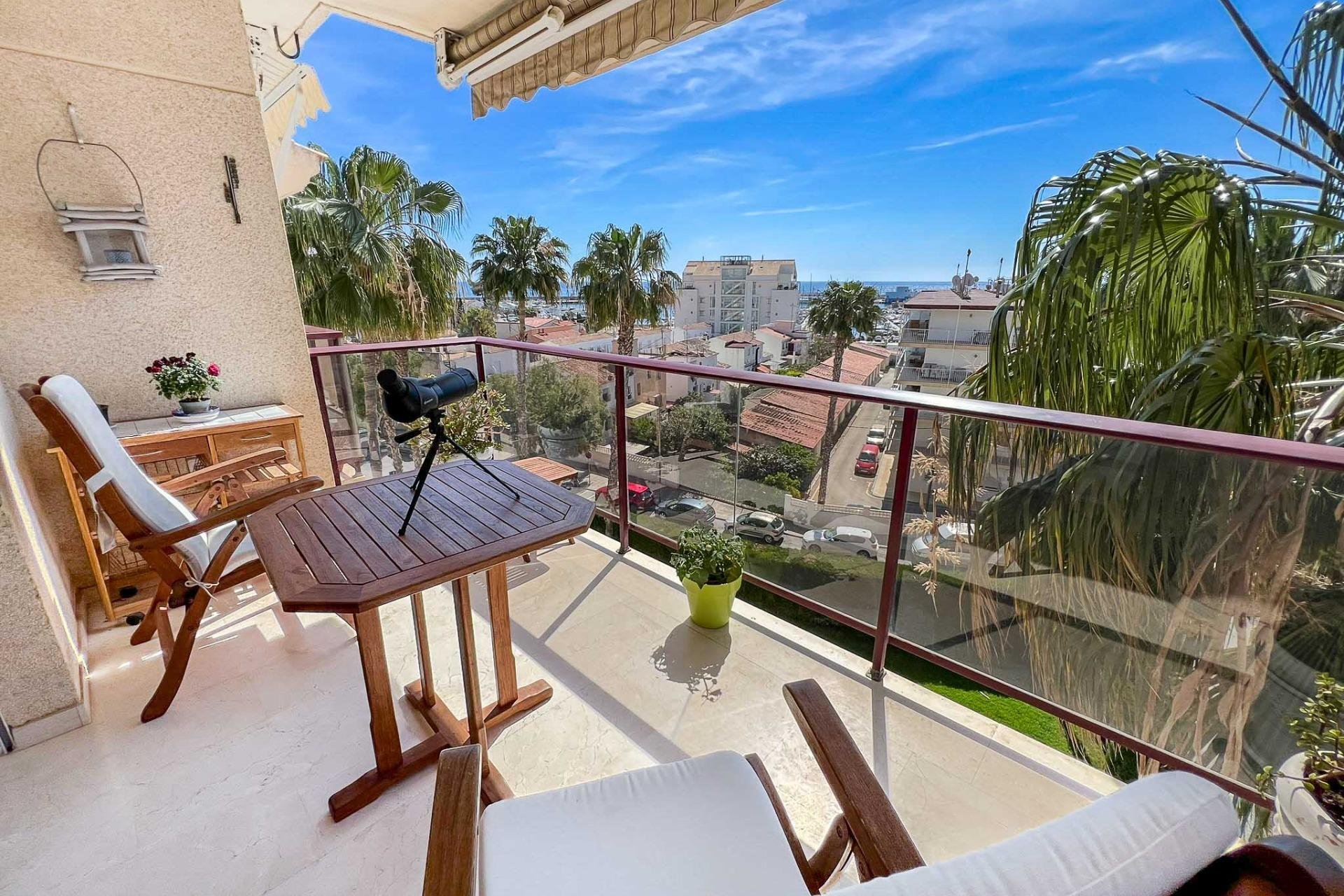 Revente - Appartement -
Altea