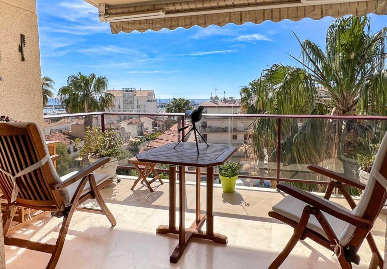 Revente - Appartement -
Altea