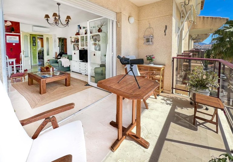 Revente - Appartement -
Altea