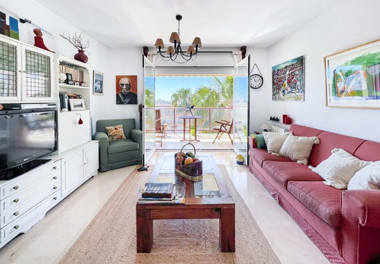 Revente - Appartement -
Altea