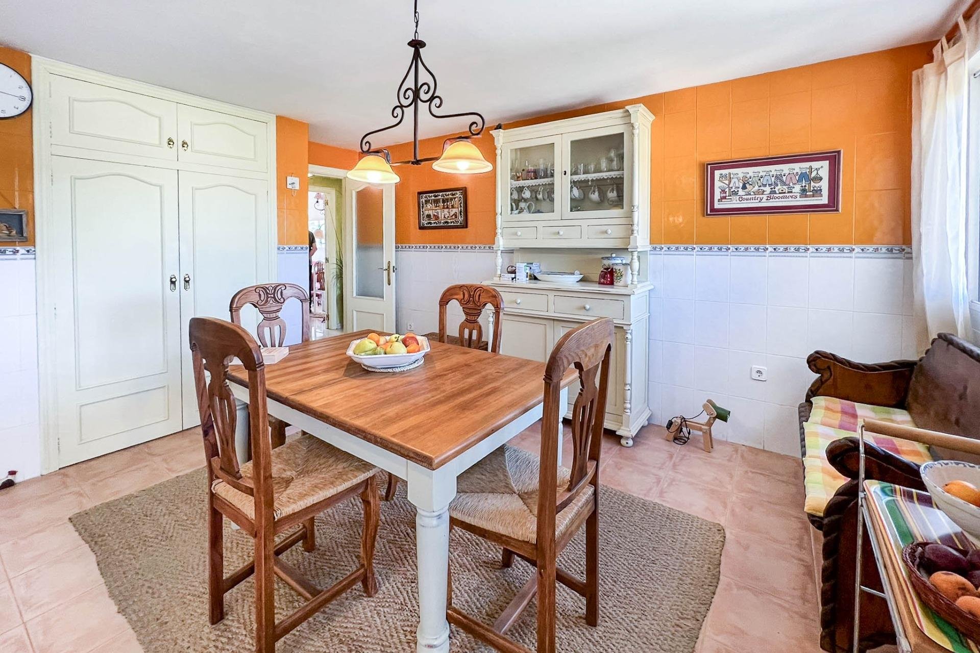 Revente - Appartement -
Altea