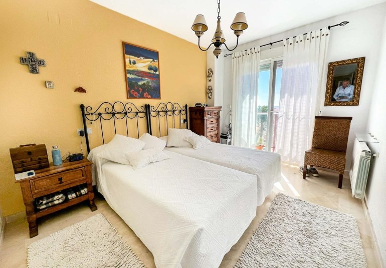 Revente - Appartement -
Altea