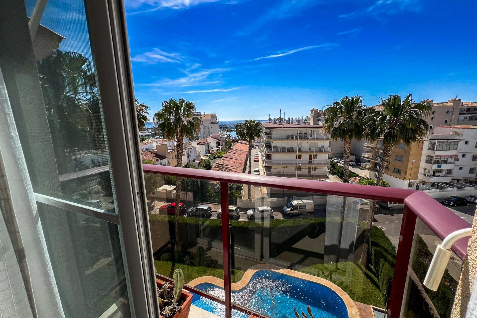 Revente - Appartement -
Altea