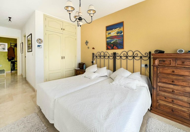 Revente - Appartement -
Altea