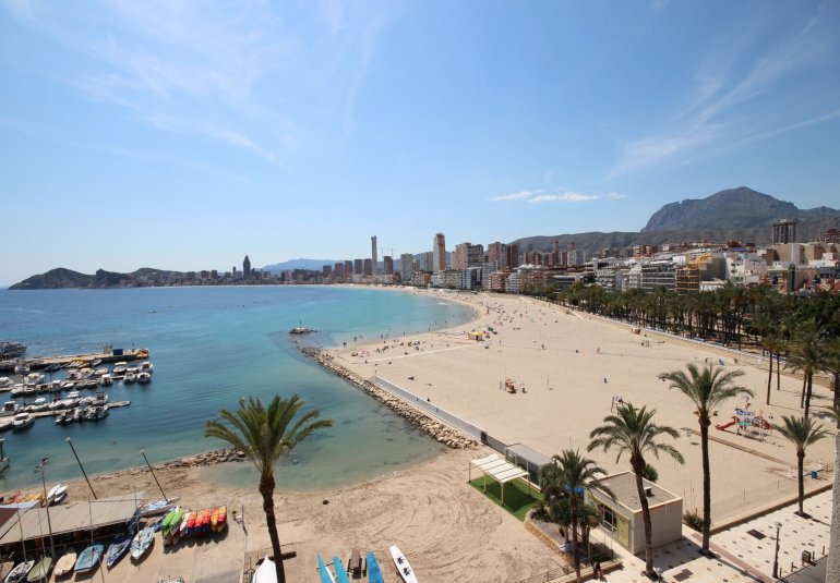 Revente - Appartement -
Benidorm