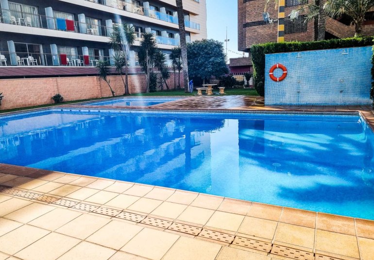 Revente - Appartement -
Benidorm