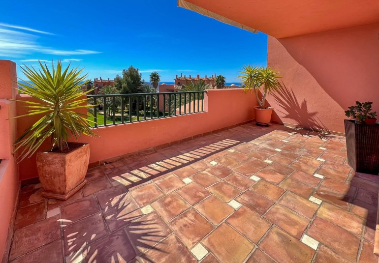 Revente - Appartement -
Finestrat