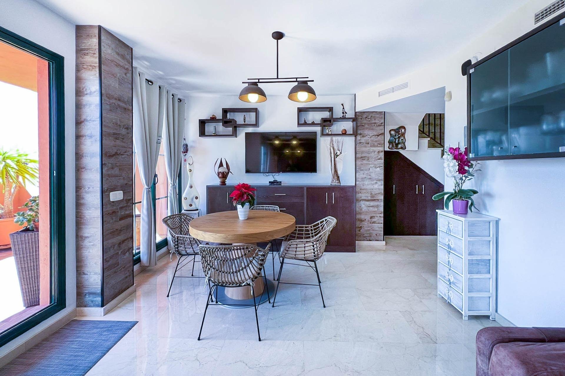 Revente - Appartement -
Finestrat