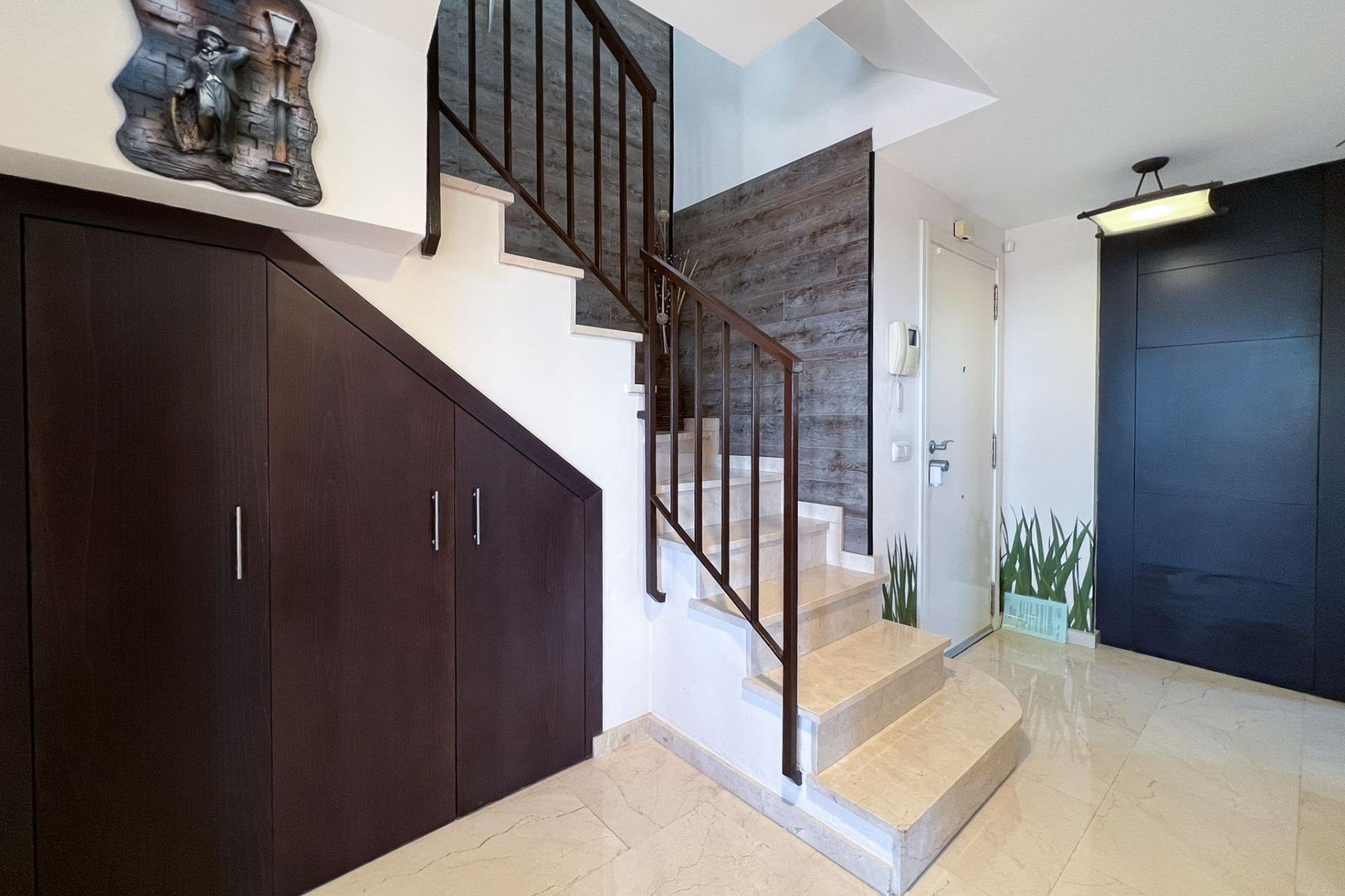 Revente - Appartement -
Finestrat