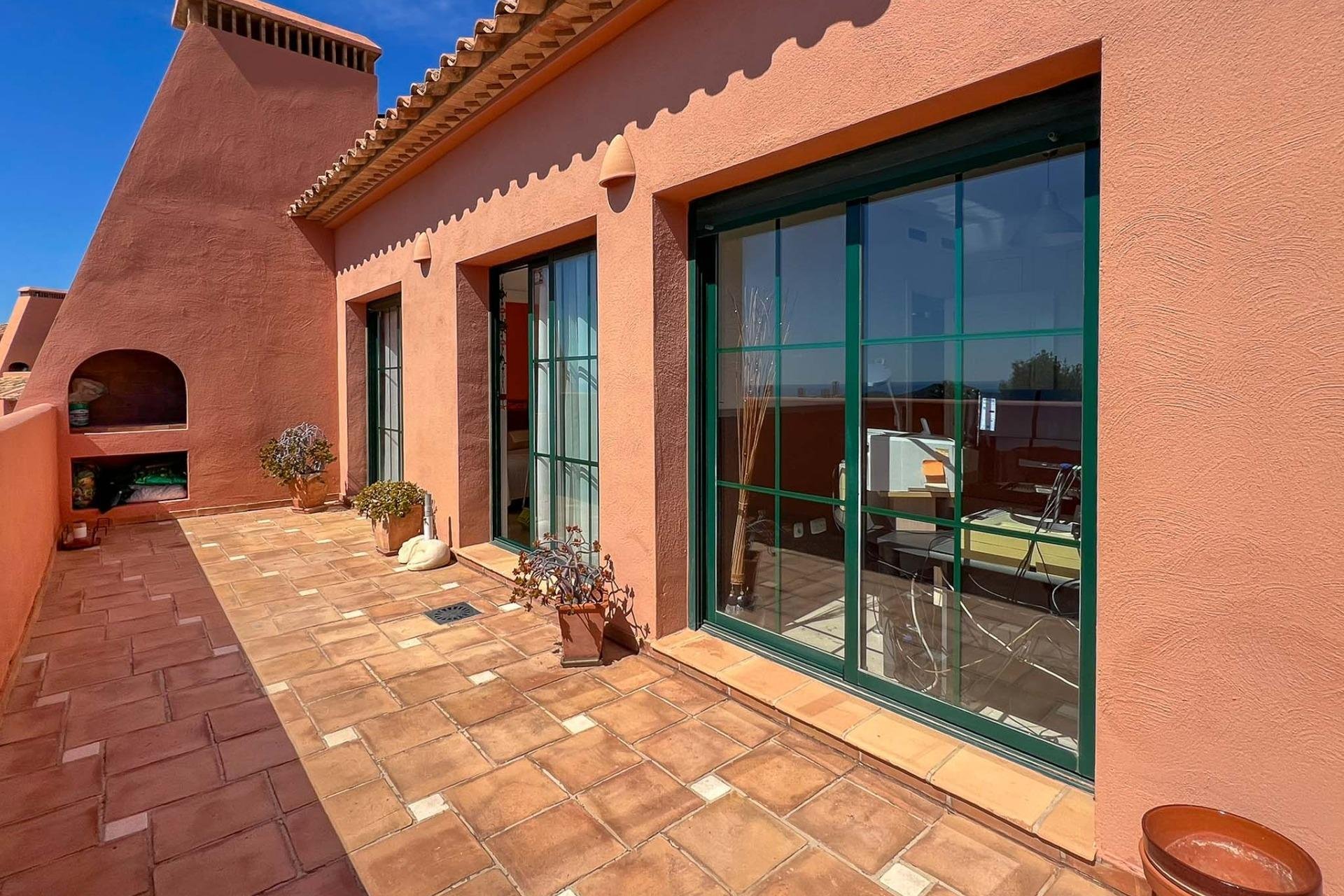 Revente - Appartement -
Finestrat