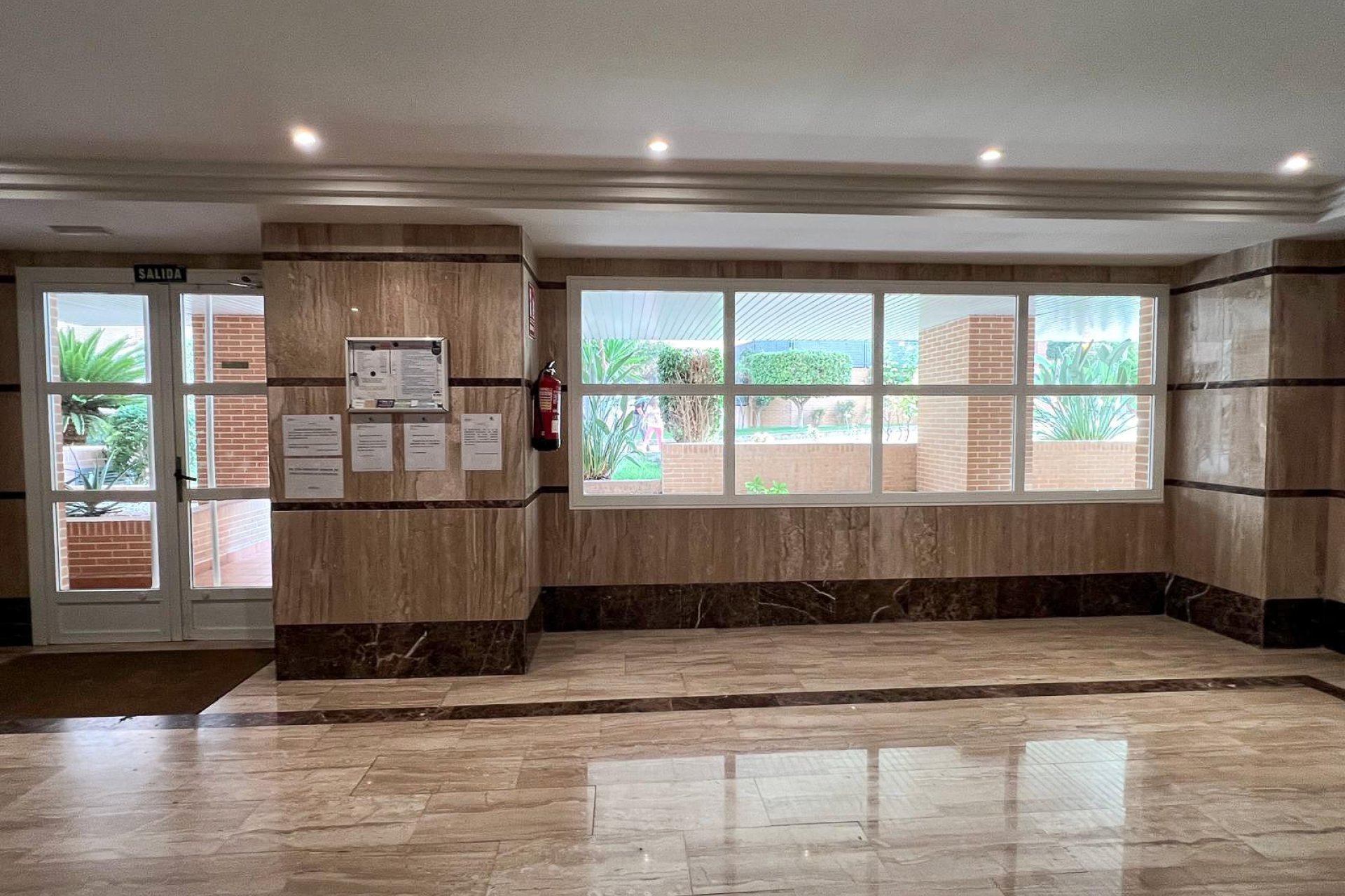 Revente - Appartement -
Villajoyosa