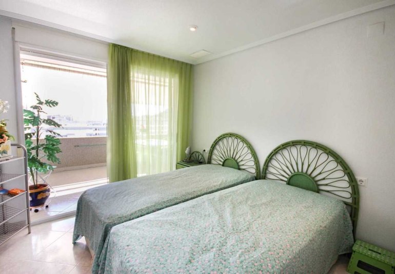 Revente - Appartement -
Villajoyosa