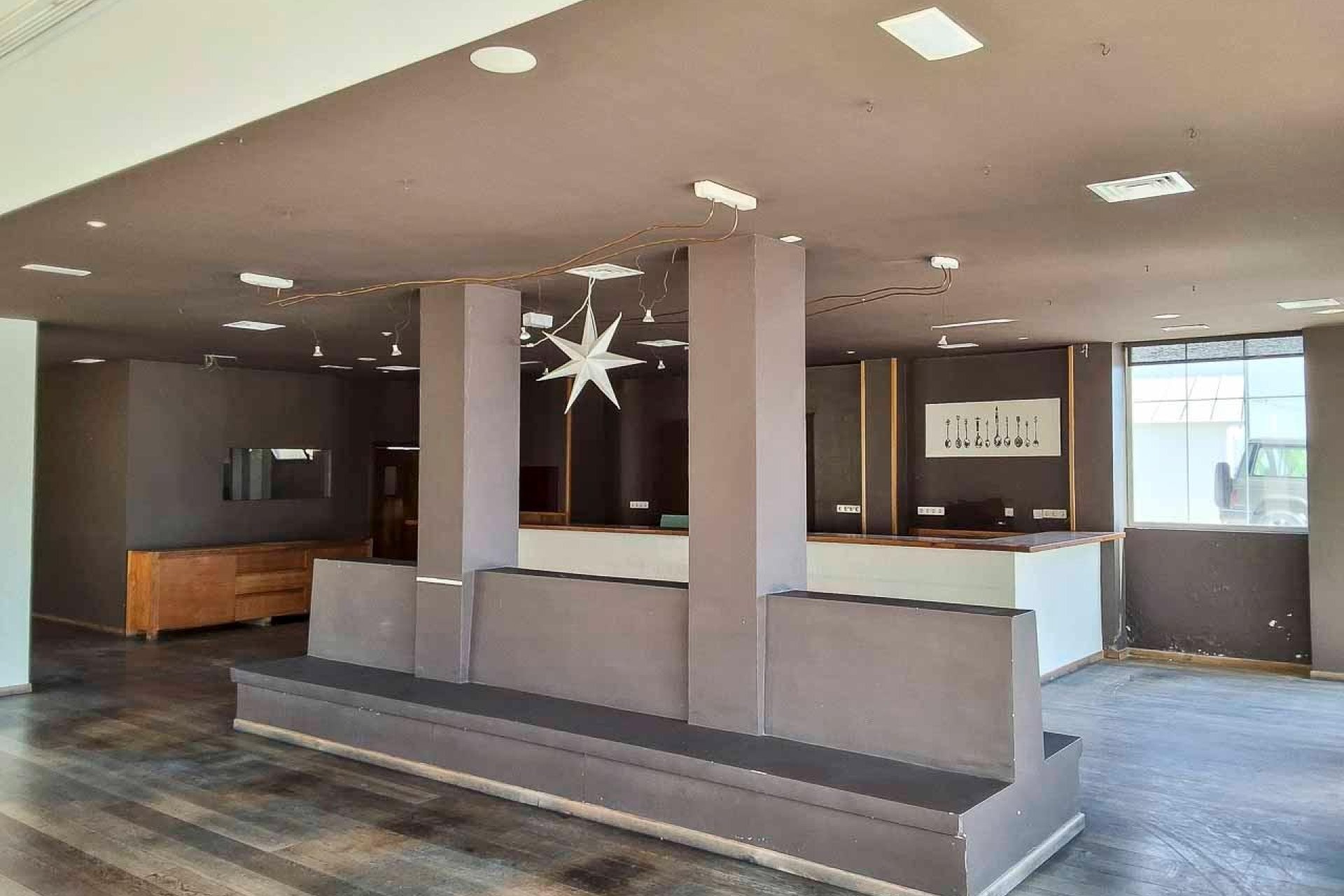 Revente - Commercial -
Altea