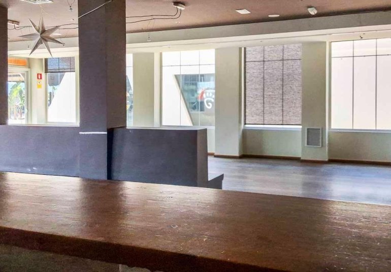 Revente - Commercial -
Altea