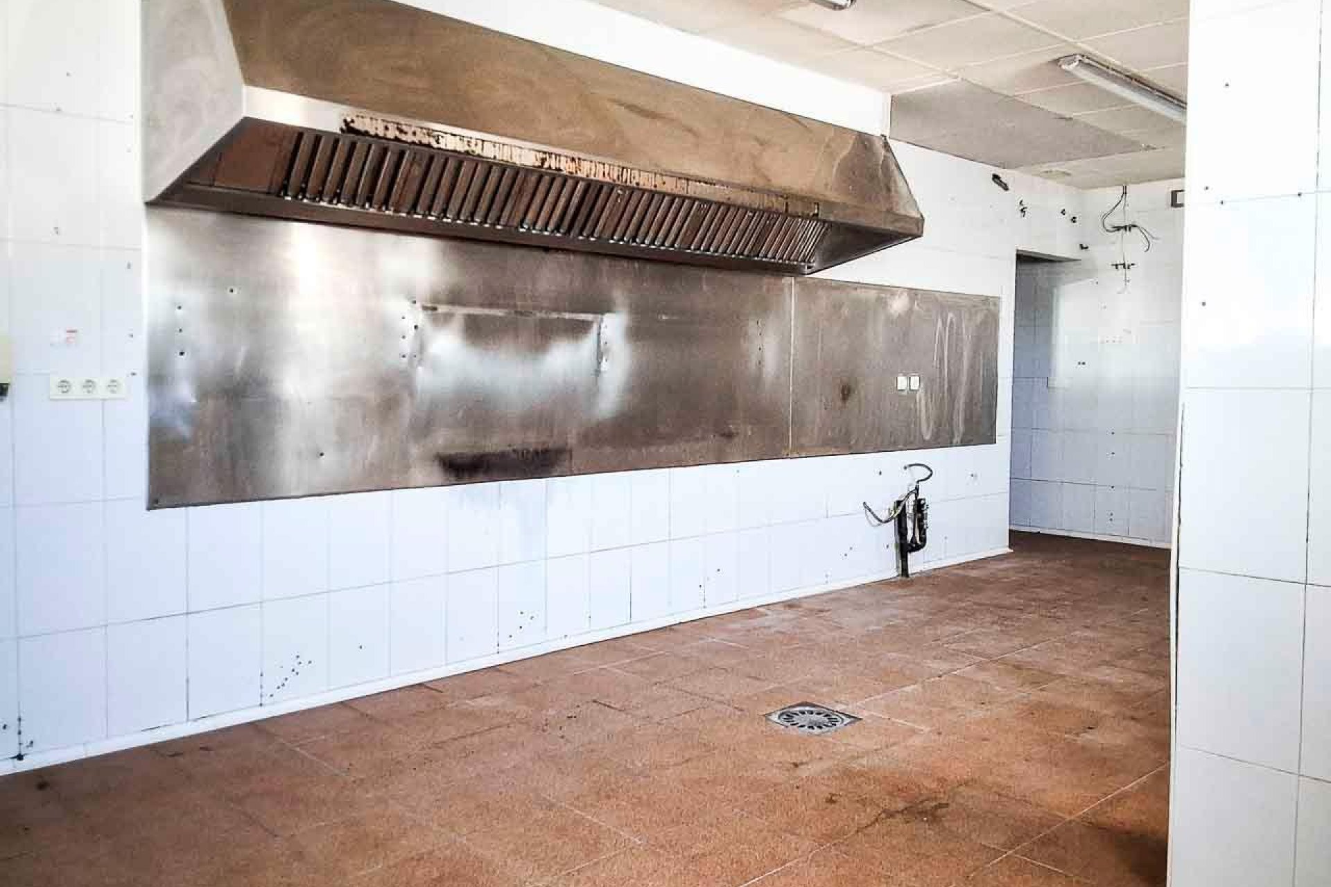 Revente - Commercial -
Altea