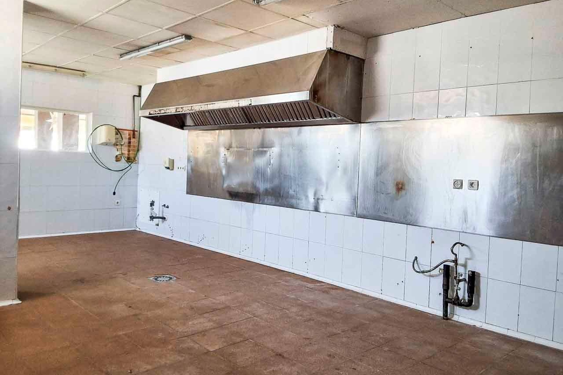 Revente - Commercial -
Altea