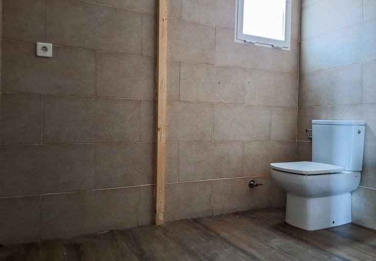 Revente - Commercial -
Altea