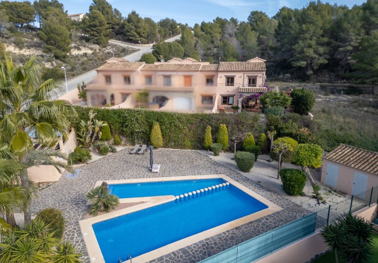 Revente - Maison de ville -
Calpe