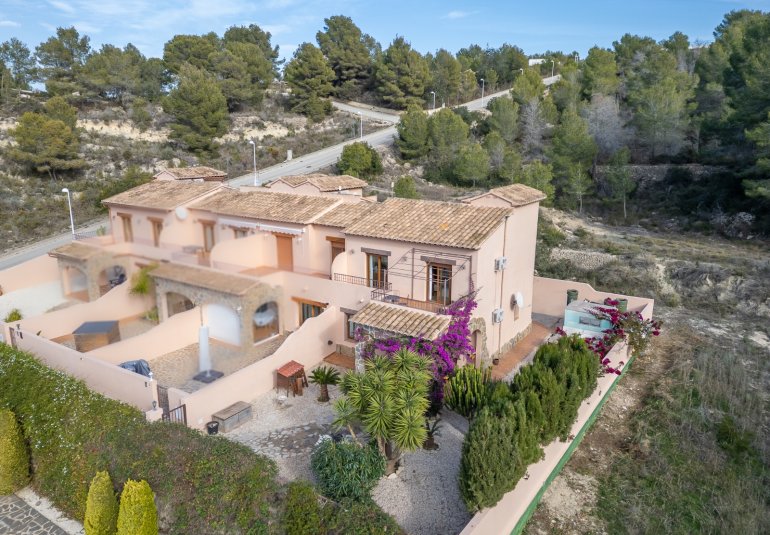 Revente - Maison de ville -
Calpe