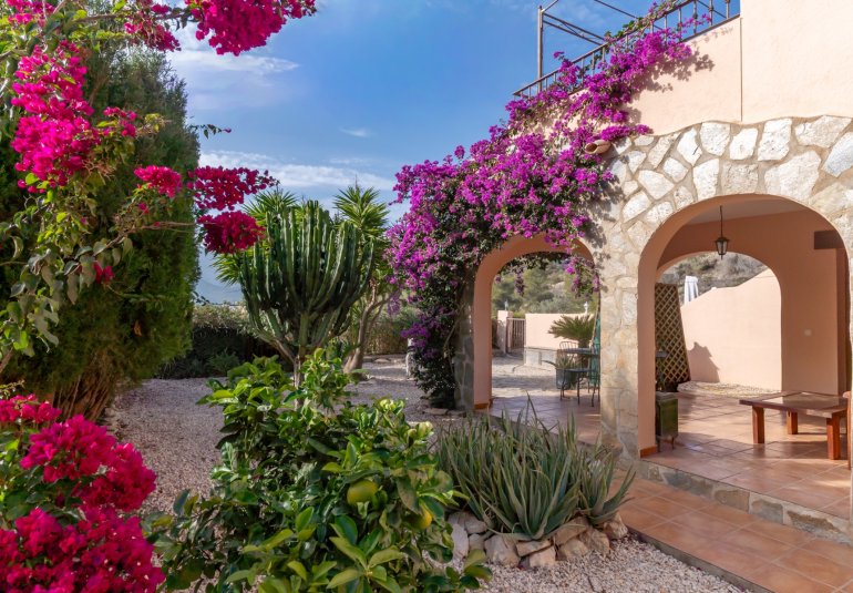 Revente - Maison de ville -
Calpe