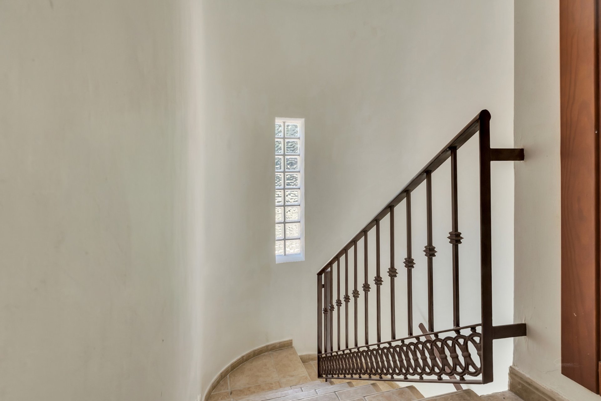 Revente - Maison de ville -
Calpe