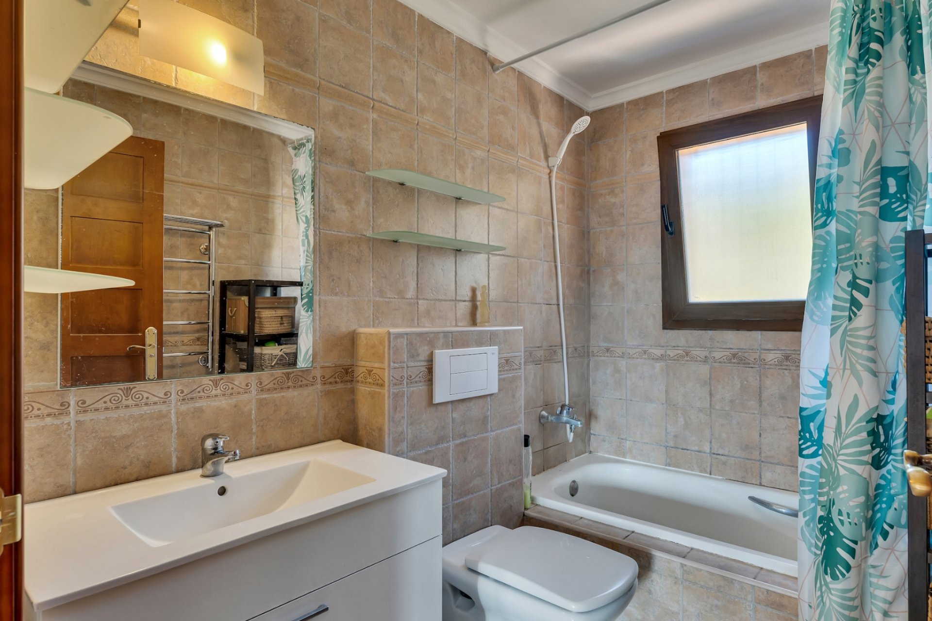 Revente - Maison de ville -
Calpe