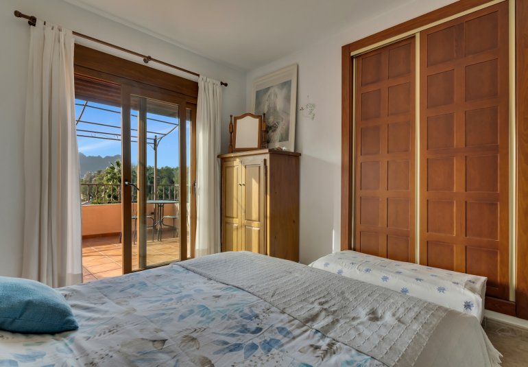 Revente - Maison de ville -
Calpe