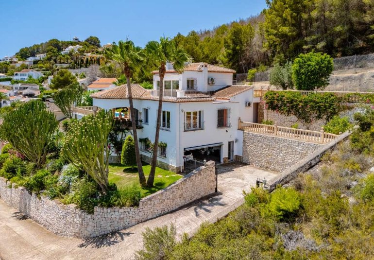 Revente - Maison de ville -
Jávea