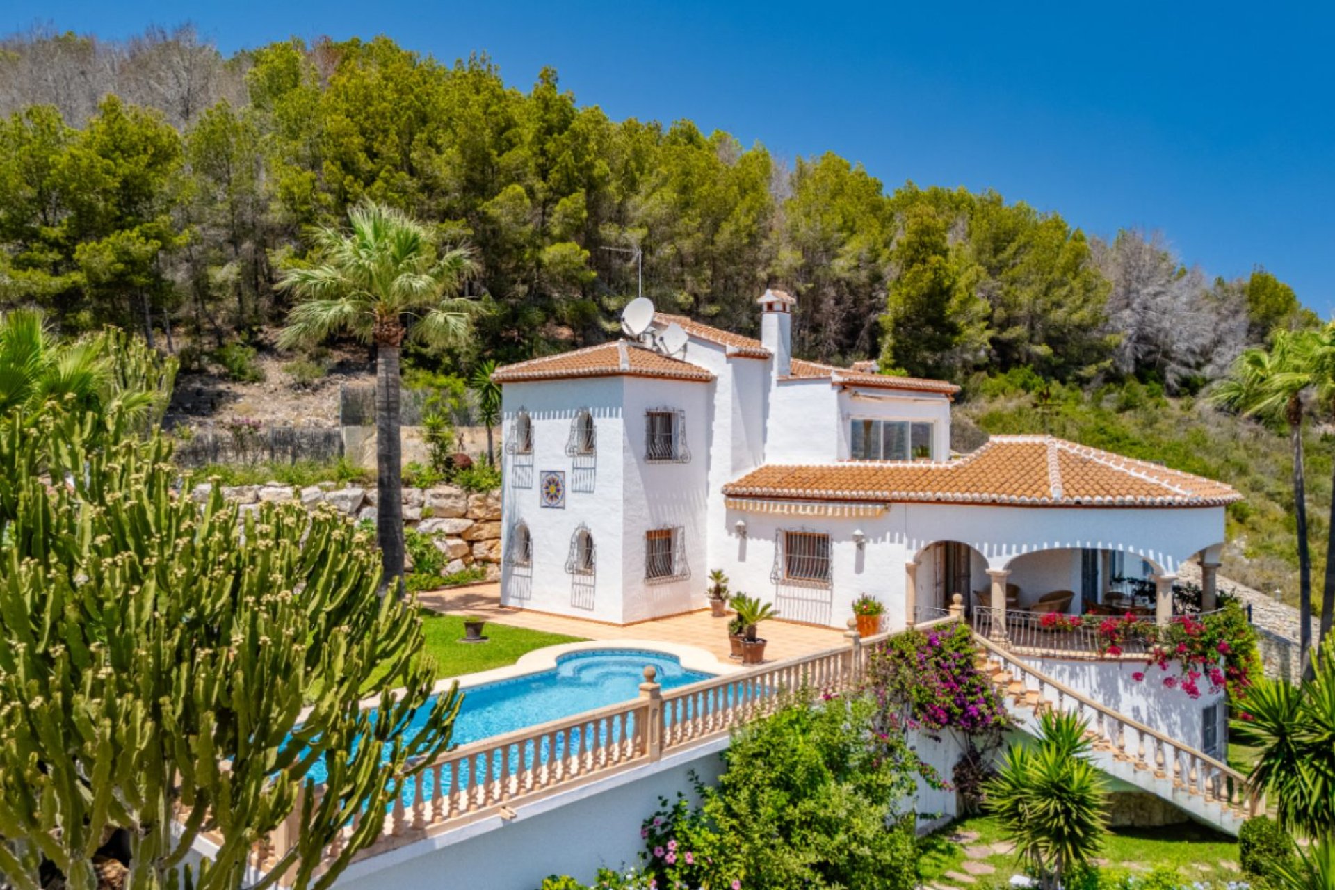 Revente - Maison de ville -
Jávea