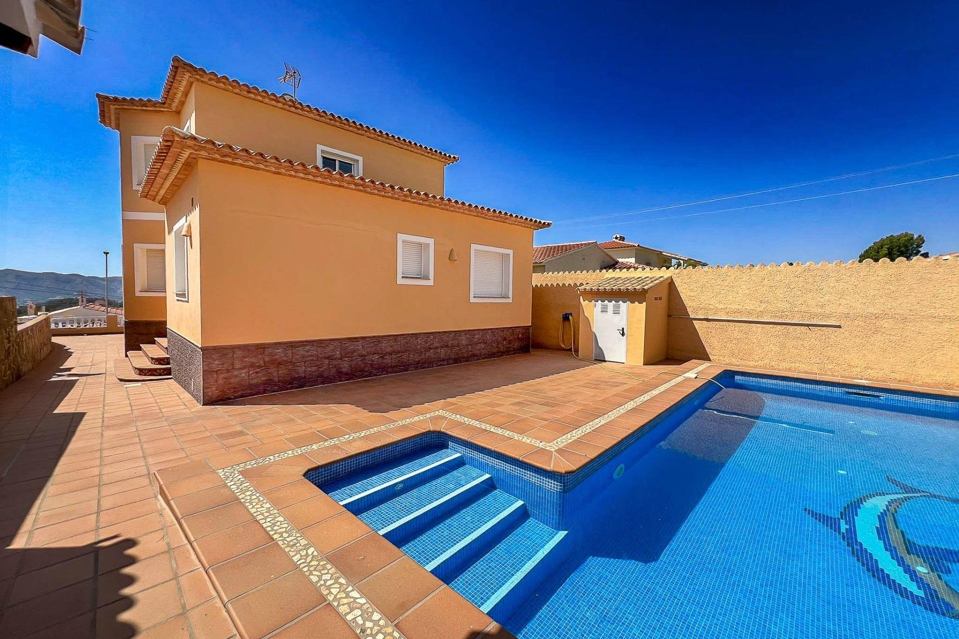 Revente - Villa -
Alfaz del Pi