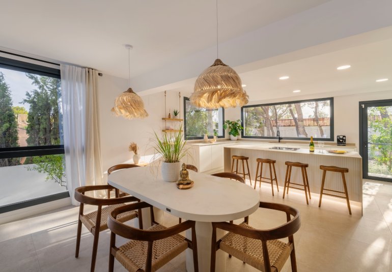 Revente - Villa -
Altea - Urbanizaciones