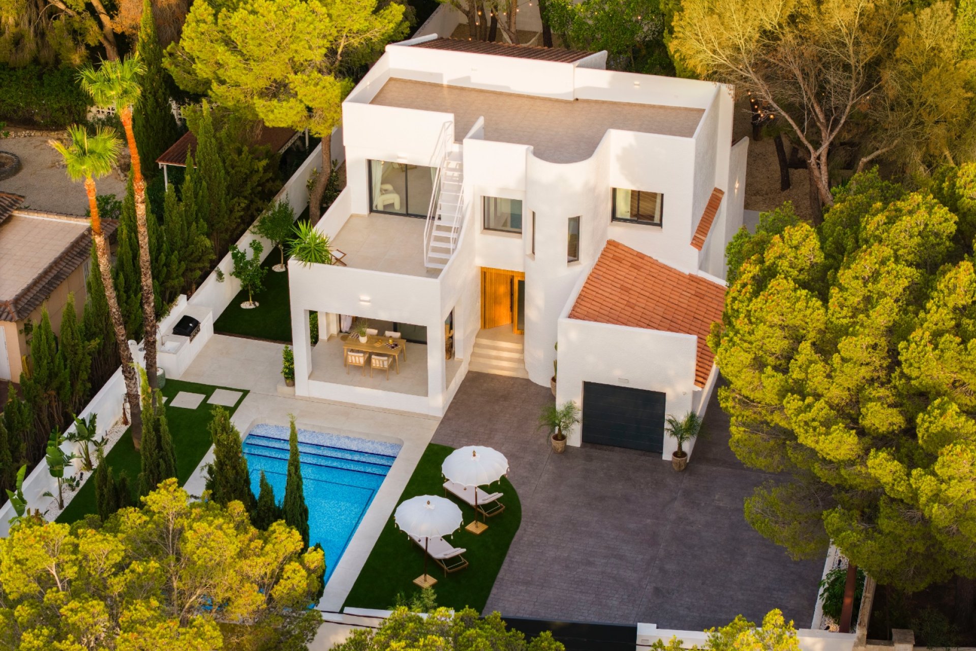 Revente - Villa -
Altea - Urbanizaciones