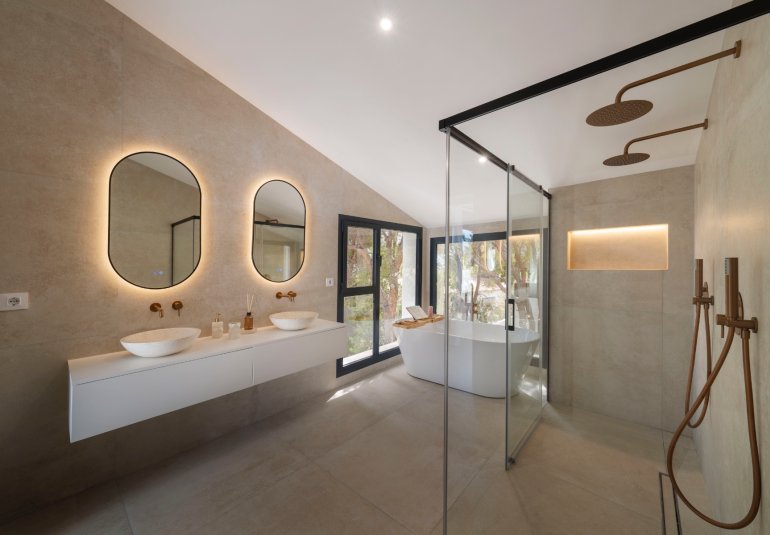 Revente - Villa -
Altea - Urbanizaciones