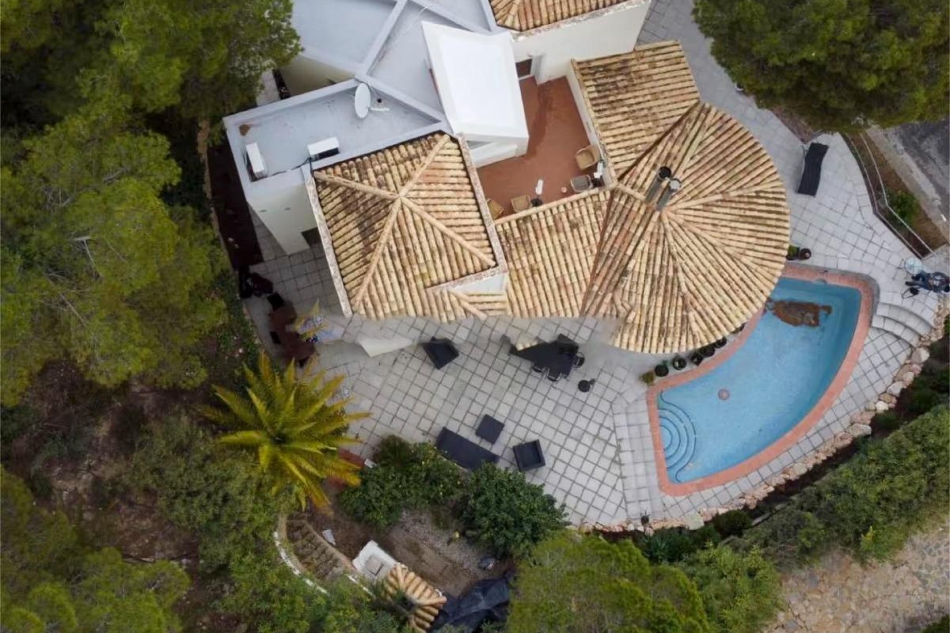 Revente - Villa -
Altea