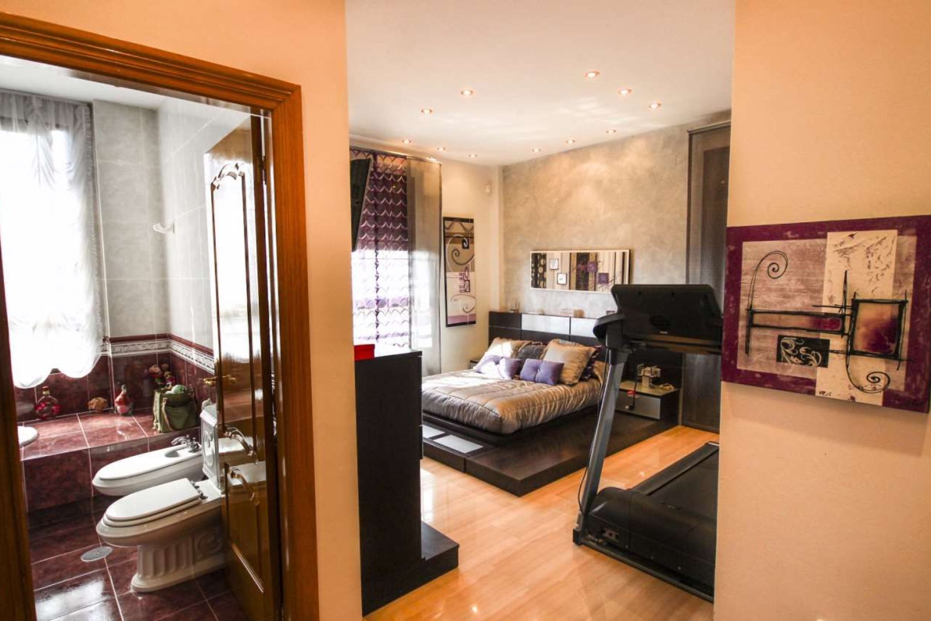 Revente - Villa -
Benidorm