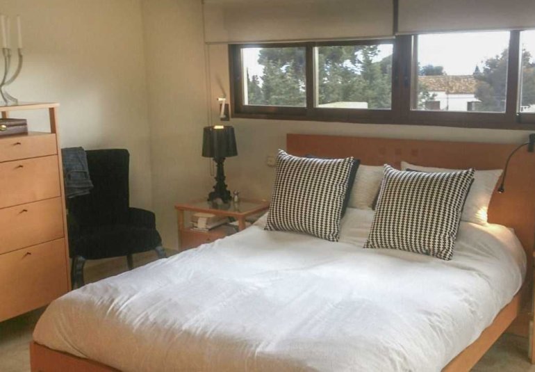 Revente - Villa -
Benidorm