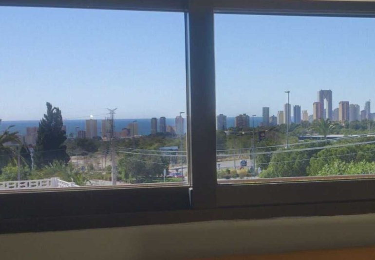 Revente - Villa -
Benidorm